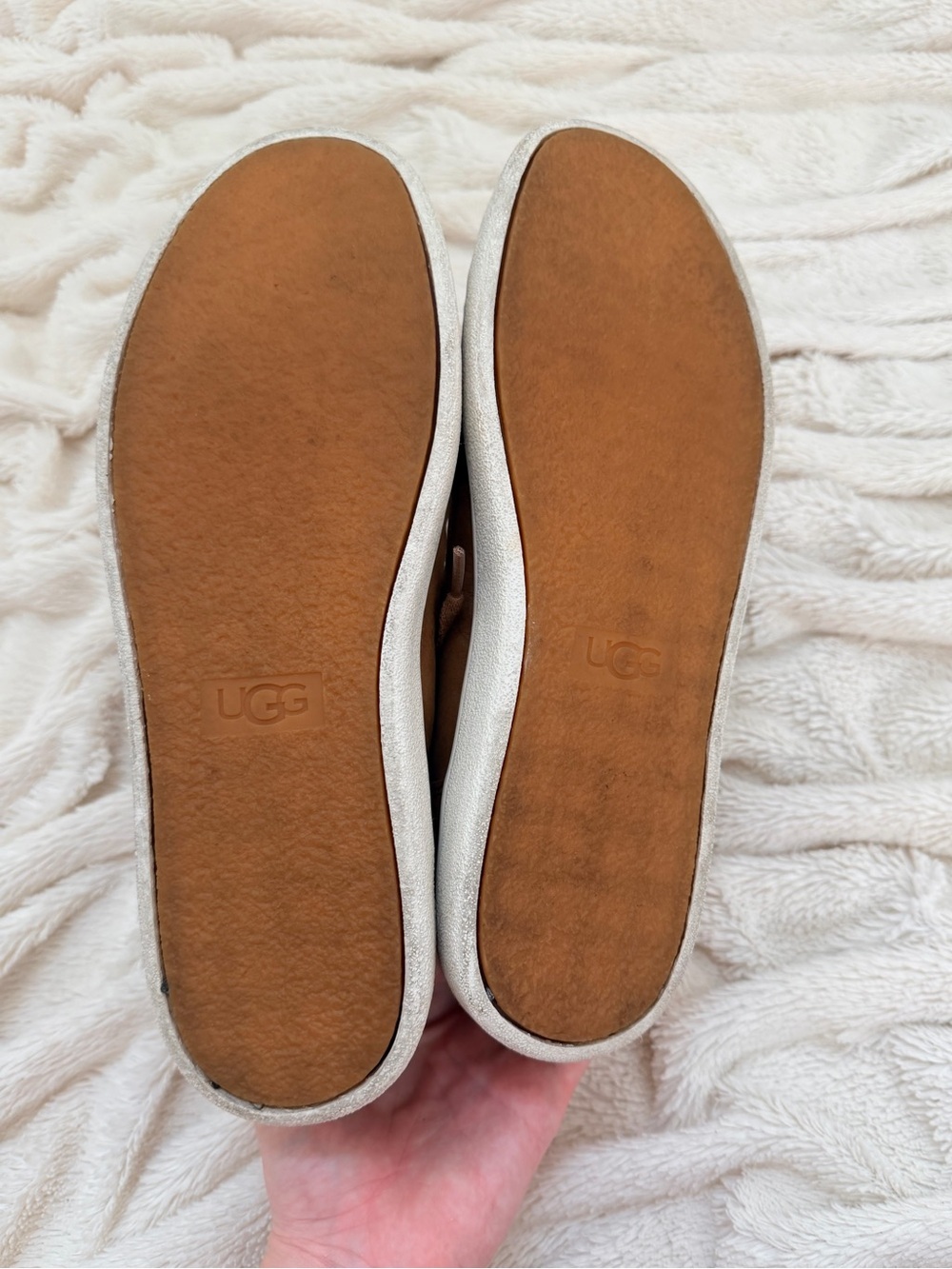UGG Women's Olive High-Top Sneaker chestnut leather Sz 9.5 - Picture 5 of 6